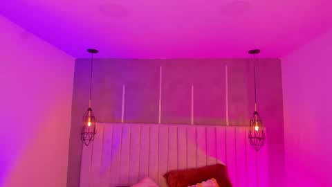 Manuela online show from September 19, 11:55 am