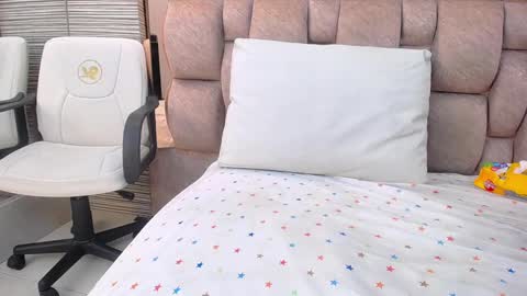 Pamela West online show from February 23, 11:14 pm