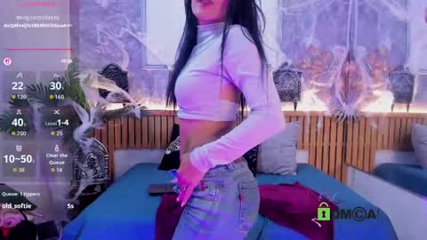 Pamela  online show from October 7, 8:50 pm