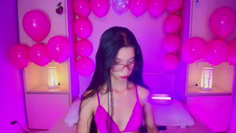  P A M  online show from December 17, 11:27 pm