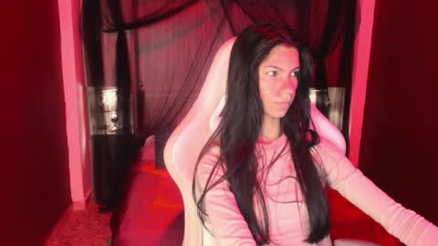  P A M  online show from February 14, 4:09 am