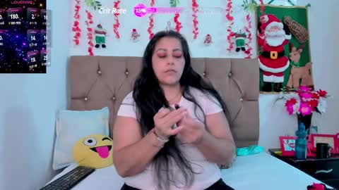 Pamela online show from December 8, 8:15 pm