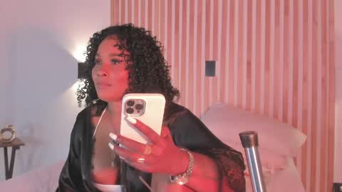 Snapshot of pamelamendez_1 chatting on April 17, 11:08 pm pamelamendez_1 online show from April 17, 11:08 pm