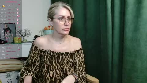 pamellamurphy online show from April 18, 12:03 am