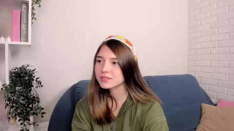 daniella online show from September 17, 5:58 pm