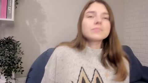 daniella online show from September 20, 6:20 pm