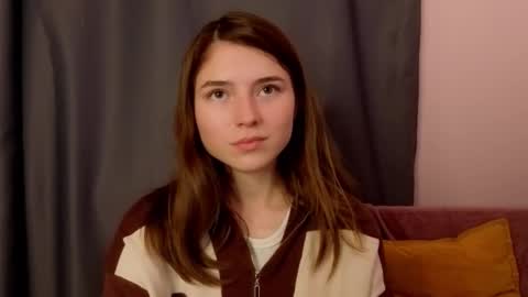 daniella online show from October 11, 8:29 pm