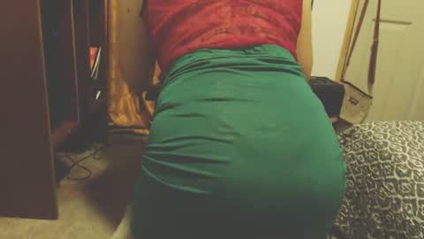 Snapshot of pammbigass chatting on March 5, 10:55 am PAMMBIGASS online show from March 5, 10:55 am