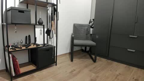 pampersandspanking online show from March 22, 5:49 pm