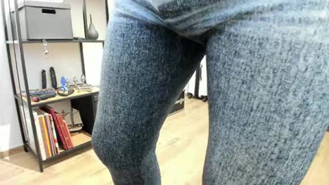 pampersandspanking online show from April 6, 5:08 am