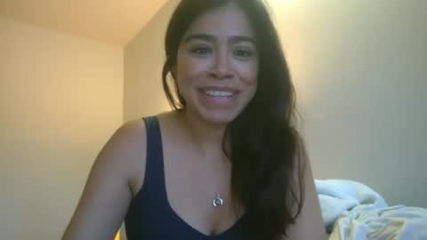 PancakePeachez online show from December 3, 8:06 pm