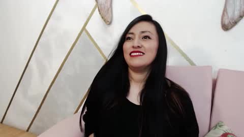 Snapshot of pandora_evans chatting on October 13, 1:33 pm pandora_evans online show from October 13, 1:33 pm