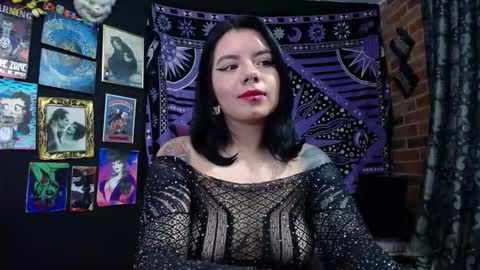       online show from March 7, 2:52 am