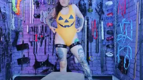 PandoraNez online show from October 30, 7:54 am