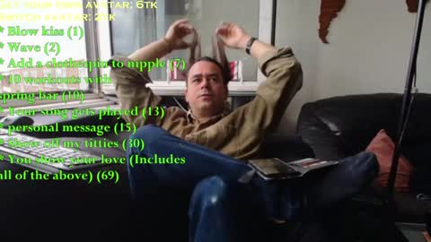 Chris online show from May 18, 12:22 pm