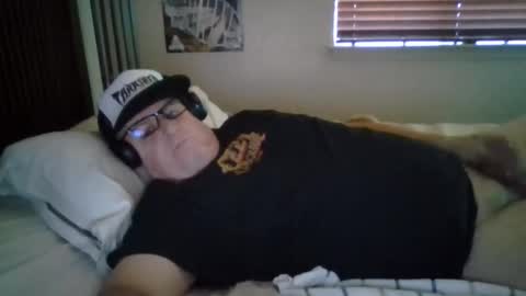 panos online show from February 24, 6:50 pm