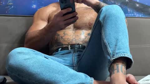 Snapshot of panther_style chatting on October 18, 6:48 am Oleg online show from October 18, 6:48 am