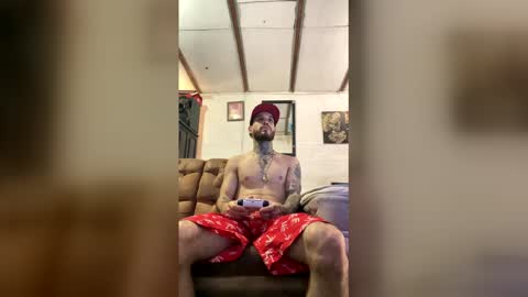 panthers_room online show from May 5, 6:16 pm