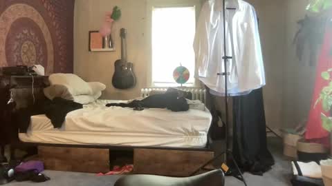 Pantiesofthefae online show from January 17, 5:30 pm