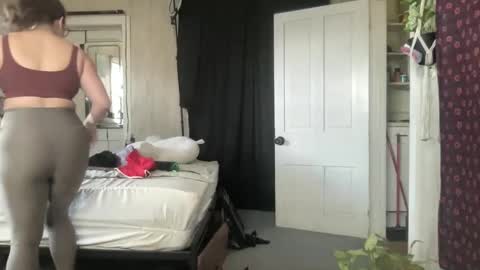 Pantiesofthefae online show from February 24, 2:37 pm