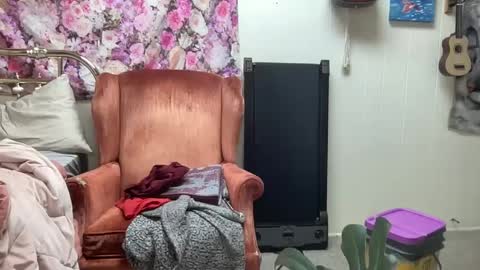 Pantiesofthefae online show from September 22, 1:02 pm