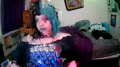 Snapshot of pantygirl929135 chatting on April 1, 12:44 am Princess online show from April 1, 12:44 am