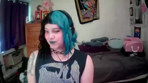 Princess online show from May 7, 9:20 pm