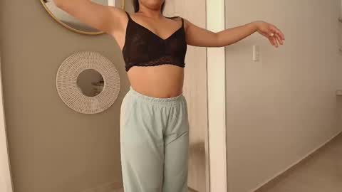 paoguerrax354 online show from February 8, 2:31 pm