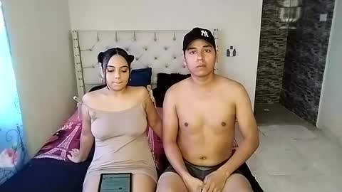 Paola 23 and Andres 25 online show from October 10, 3:55 pm