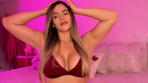 Snapshot of paola_sanchez1 chatting on December 1, 3:50 pm Paola online show from December 1, 3:50 pm