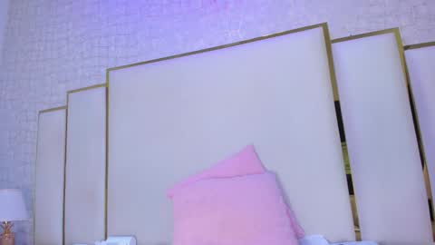 Snapshot of paolaa_rodriguez chatting on February 14, 8:44 am Paola online show from February 14, 8:44 am