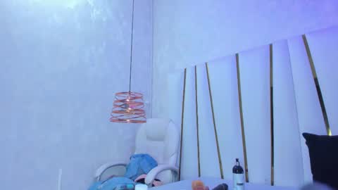 Snapshot of paolaa_rodriguez chatting on March 14, 9:37 am Paola online show from March 14, 9:37 am