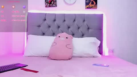 paola online show from January 9, 12:35 am