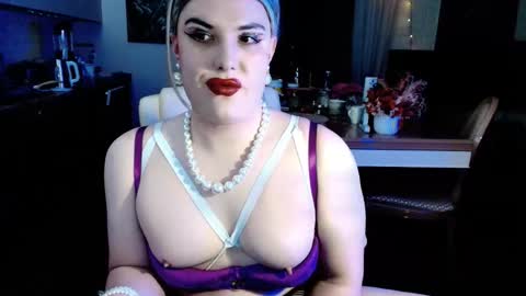 Snapshot of paoladoll chatting on March 15, 1:06 pm Sarina Williams online show from March 15, 1:06 pm