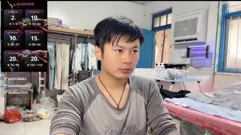 paopaotang61 online show from October 15, 1:17 am