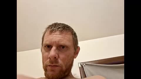 Snapshot of papapfouts chatting on March 27, 7:47 am papapfouts online show from March 27, 7:47 am