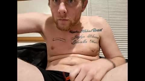 Snapshot of papapfouts chatting on April 2, 9:51 am papapfouts online show from April 2, 9:51 am