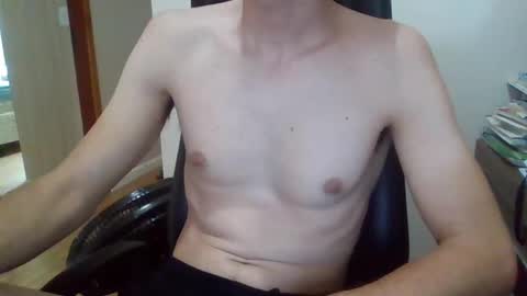Snapshot of papapuaa chatting on September 22, 1:24 pm papapuaa online show from September 22, 1:24 pm
