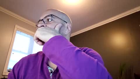 Snapshot of papi1979 chatting on January 13, 12:45 pm Papi online show from January 13, 12:45 pm