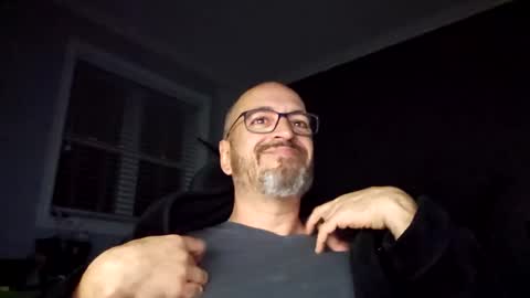 Snapshot of papi1979 chatting on January 21, 2:22 am Papi online show from January 21, 2:22 am
