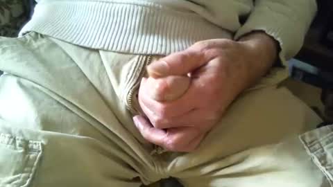 Shmoo online show from December 18, 8:26 pm