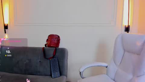 Snapshot of paradise_boy_s chatting on June 20, 2:31 pm Ryan And Casper online show from June 20, 2:31 pm
