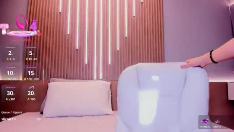 Amy and my doll online show from October 15, 3:39 am