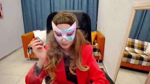 Snapshot of paradox_666_ chatting on September 15, 8:47 am Louise online show from September 15, 8:47 am