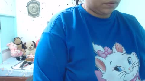 Snapshot of pareja_explosivasexx chatting on January 14, 7:38 am Luna online show from January 14, 7:38 am