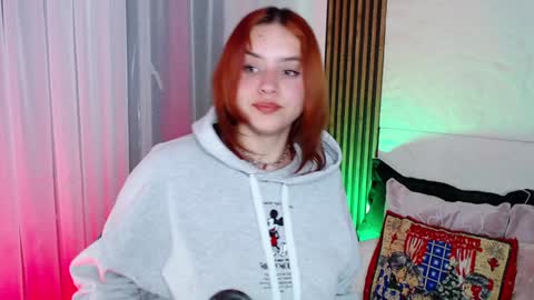 Lizz  online Monday to Saturday from 9pm to 5am Colombia time online show from December 6, 6:04 am