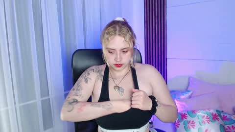 Lizz  online Monday to Saturday from 9pm to 5am Colombia time online show from January 21, 3:26 am