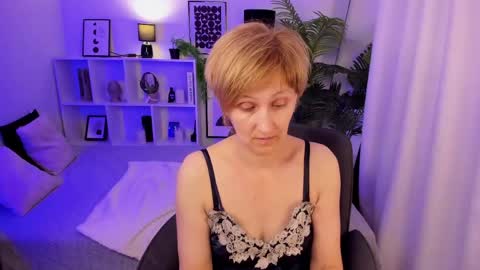 Paris online show from May 24, 5:51 pm