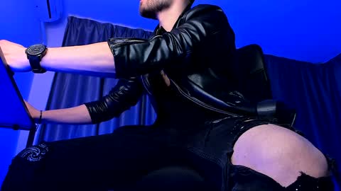 Paris online show from December 27, 2:14 am