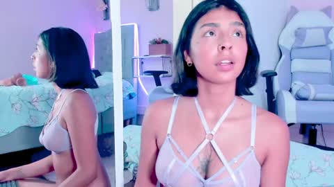 Snapshot of pariscotton chatting on December 20, 8:34 pm Paris online show from December 20, 8:34 pm